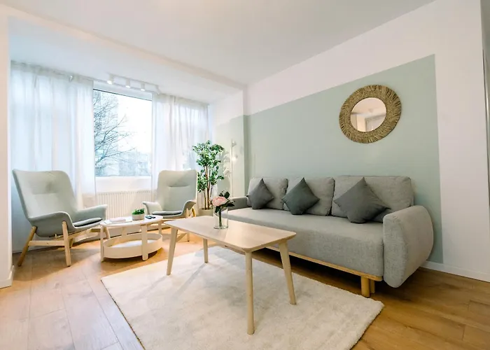 Urban Nest - Stylish In Near Gara De Nord شقة